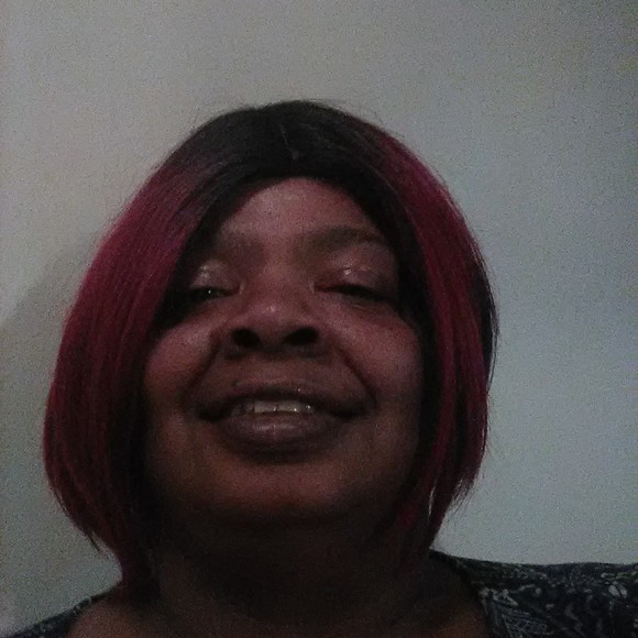 Meet your Posher, Aretha - Picture 1 of 1